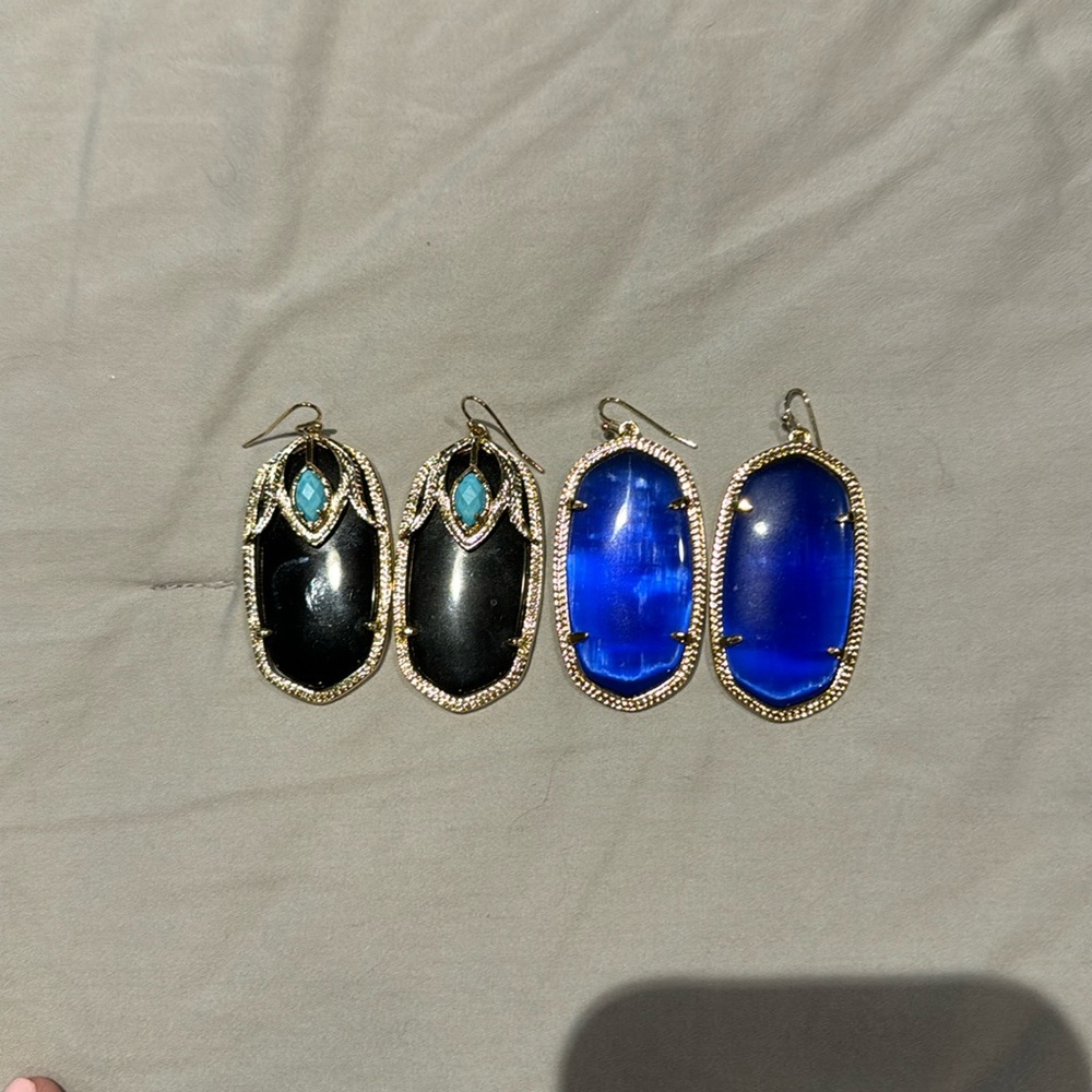 Kendra Scott . 2 pairs of earrings